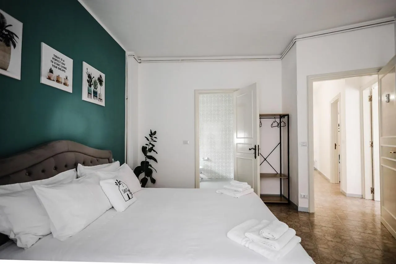 2 Santi - Suite And Rooms Lecce 0*,